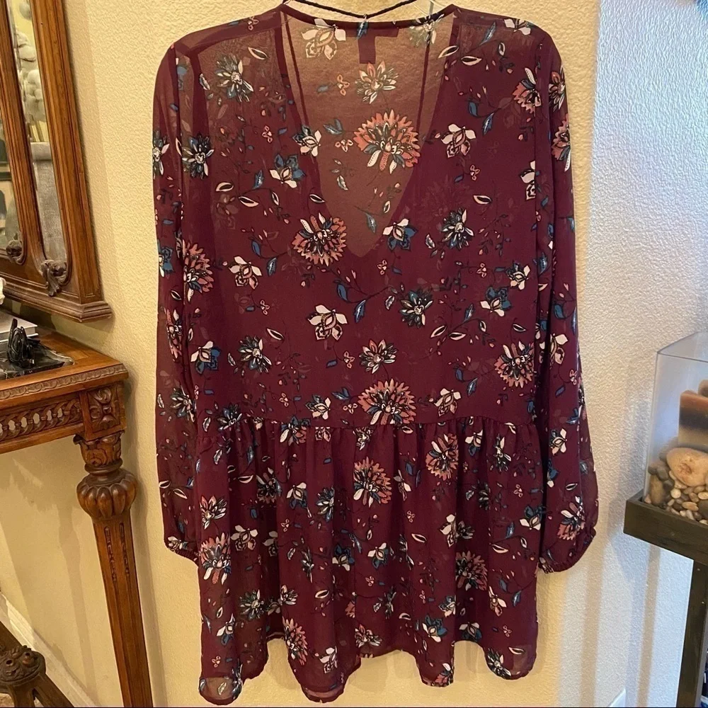 FOREVER 21 Women Burgundy Floral Semi-Sheer Tassel Boho Dress Size Small